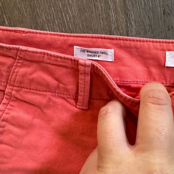 Loft The Washed Twill Short 4” - Picture 3 of 6